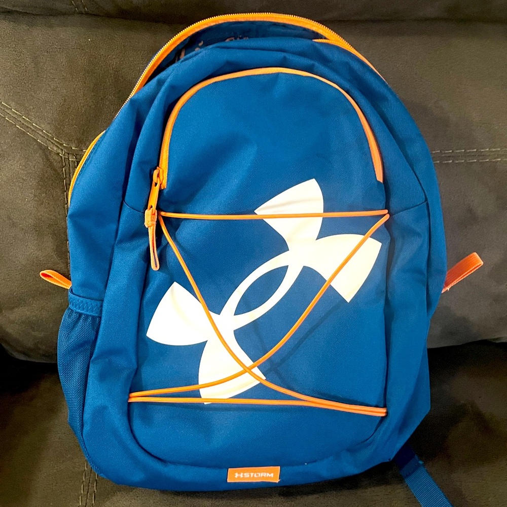 Brand new under armour medium sized kids backpack. Never used, no tags.